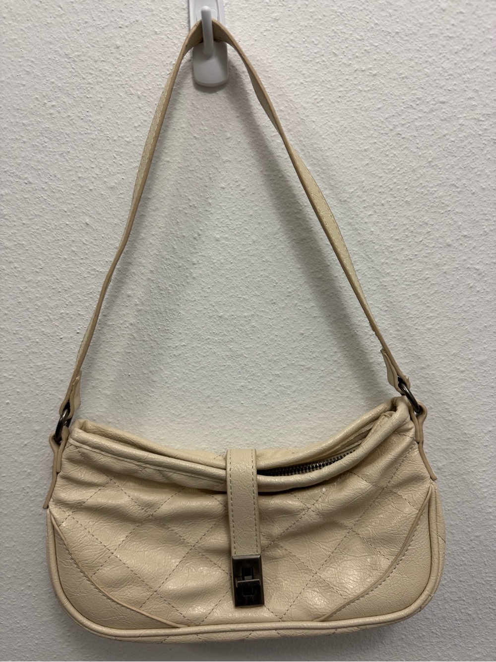 Steve Madden Cream Quilted Shoulder Bag